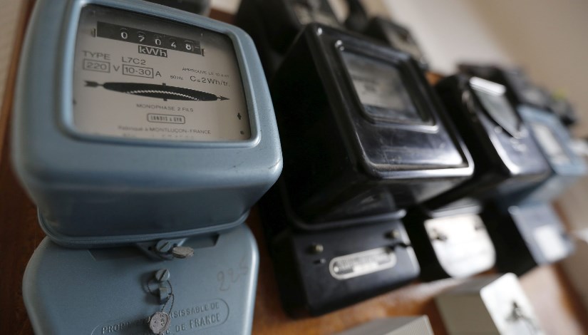 عداد كهرباء قديم