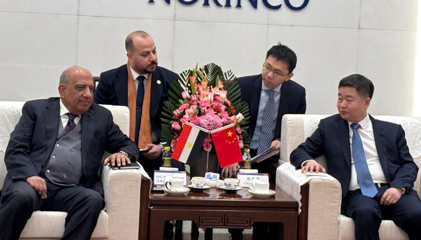 وزير الكهرباء يلتقي رئيس مجموعة نورينكو الصينية