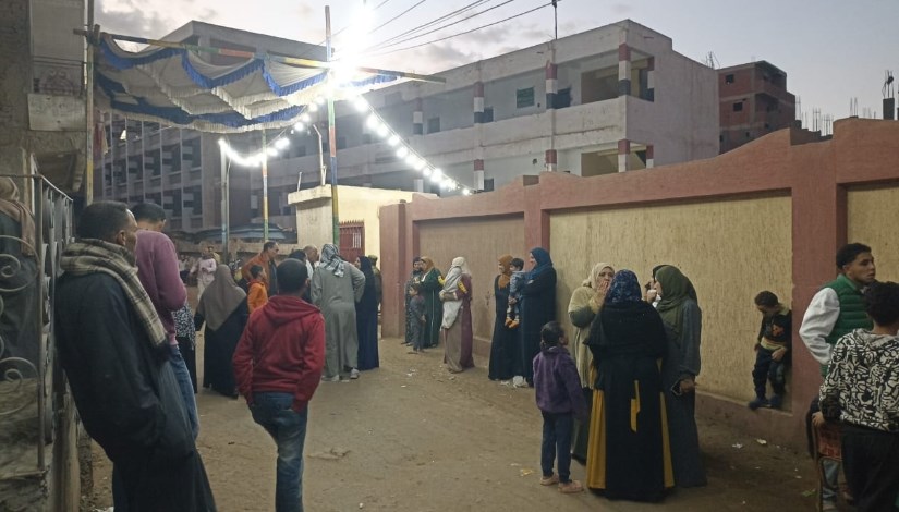 لجنة مدرسة الشهيد فكري ببركة السبع في المنوفية