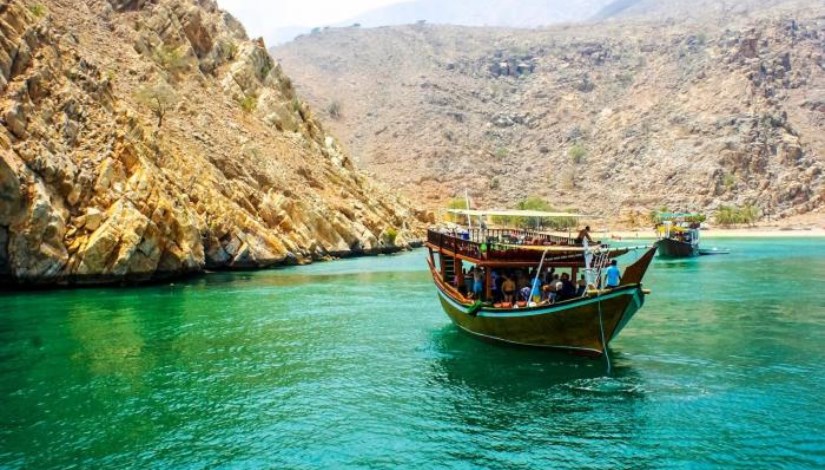 السياحة في عُمان 