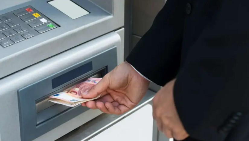  سحب الأموال من محفظة الموبايل عبر الـATM