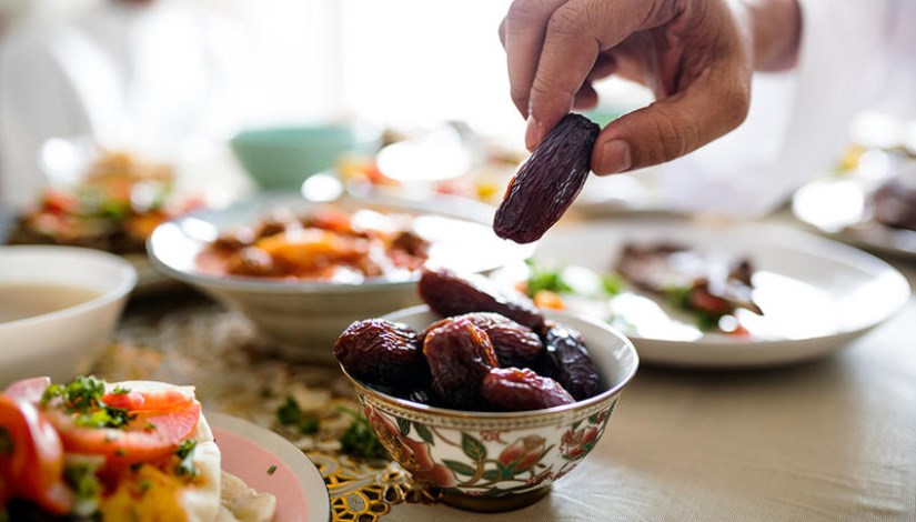 موعد أذان المغرب و الإفطار اليوم السبت 