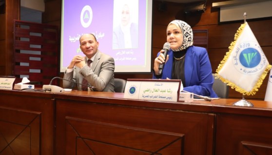 رشا عبد العال