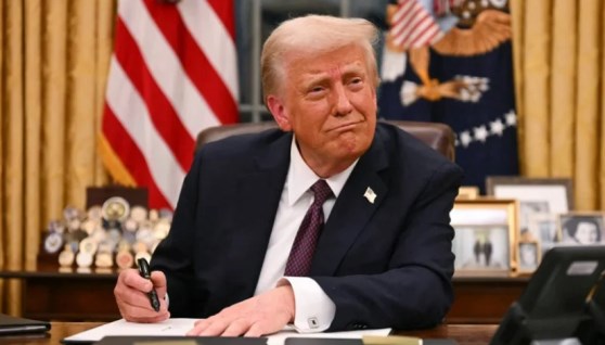 دونالد ترامب الرئيس الأمريكي