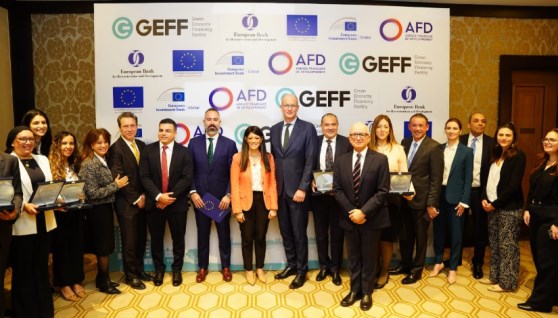  وزيرة التخطيط والتنمية الاقتصادية 