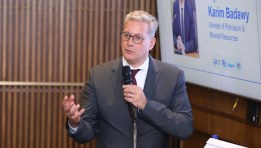 وزير البترول 