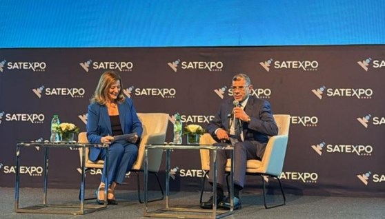 الرئيس التنفيذي لوكالة الفضاء المصرية