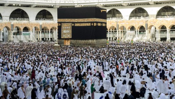 قرض الحج والعمرة من البنوك 