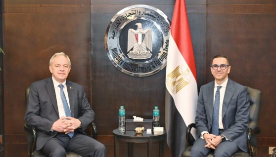 وزير الاستثمار والتجارة الخارجية يلتقي رئيس مجلس النواب للجمعية الوطنية لجمهورية بيلاروسيا.