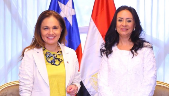 وزيرة التضامن ووزير خارجية تشيلي
