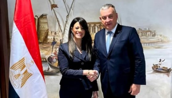 وزيرة التخطيط والتنمية الاقتصادية