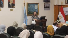 جانب من المحاضرة