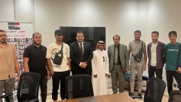 جانب من اجتماع القنصلية المصرية مع العمال المريين بالرياض