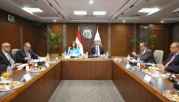 وزير البترول من اجتماع الهيئة العامة للبترول 
