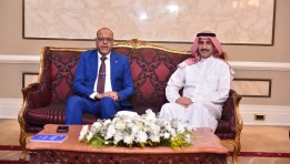 وزير العمل ومدير عام منظمة العمل العربية 