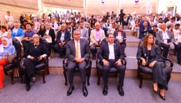 قمة التعليم المجتمعي
