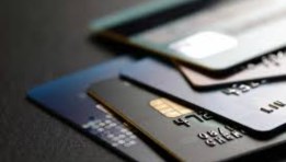  البطاقة الائتمانية 