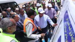  كامل الوزير- وزير الصناعة والنقل