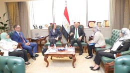 وزير العمل يلتقي وفدًا من الوكالة الألمانية