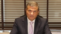  علاء فاروق وزير الزراعة