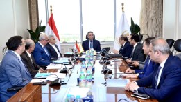 اجتماع نائب وزير التموين