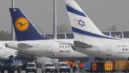 شركات طيران تعلق رحلاتها إلى تل أبيب