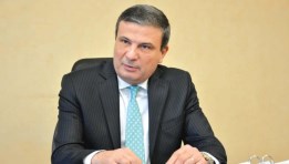 علاء فلاروق وزير الزراعة واستصلاح الاراضي