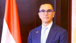  وزير الاستثمار والتجارة الخارجية