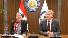 وزيرا البترول والبيئة