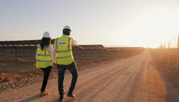 مشروع تخزين البطاريات بنجع حمادي