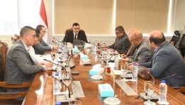 وزير الإسكان 