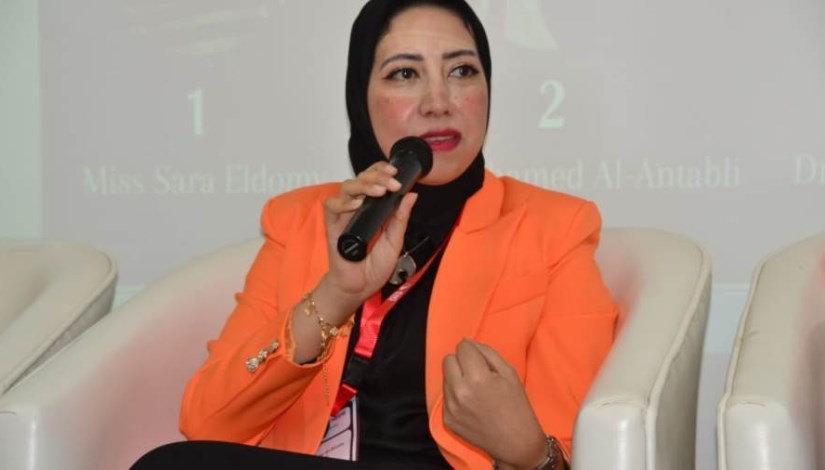 الخبيرة المصرفية مروة الشافعي الخبيرة المصرفية مروة الشافعي
