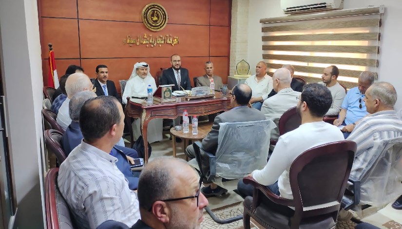 جانب من الندوة جانب من الندوة
