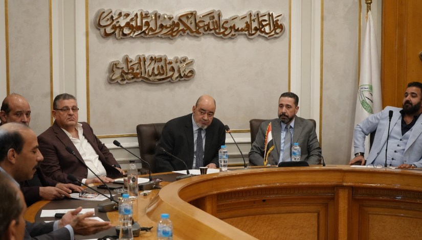 جانب من الاجتماع جانب من الاجتماع