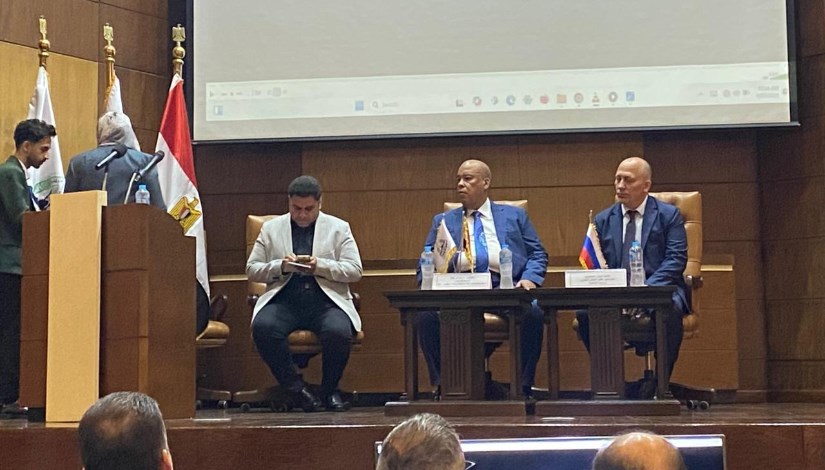 جانب من الفعالية جانب من الفعالية