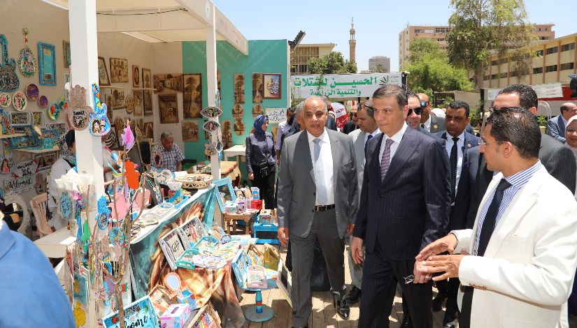 جانب من الزيارة جانب من الزيارة