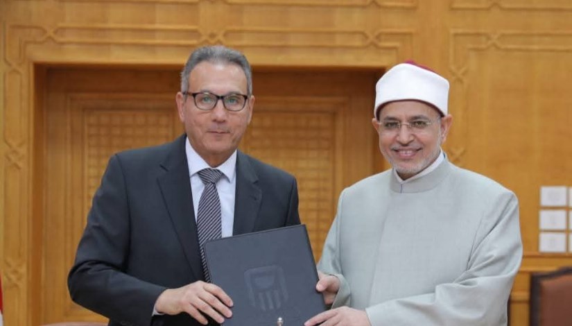 رئيس جامعة الأزهر والرئيس التنفيذي للبنك الأهلي رئيس جامعة الأزهر والرئيس التنفيذي للبنك الأهلي