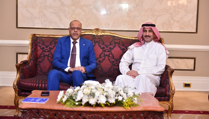 وزير العمل ومدير عام منظمة العمل العربية وزير العمل ومدير عام منظمة العمل العربية