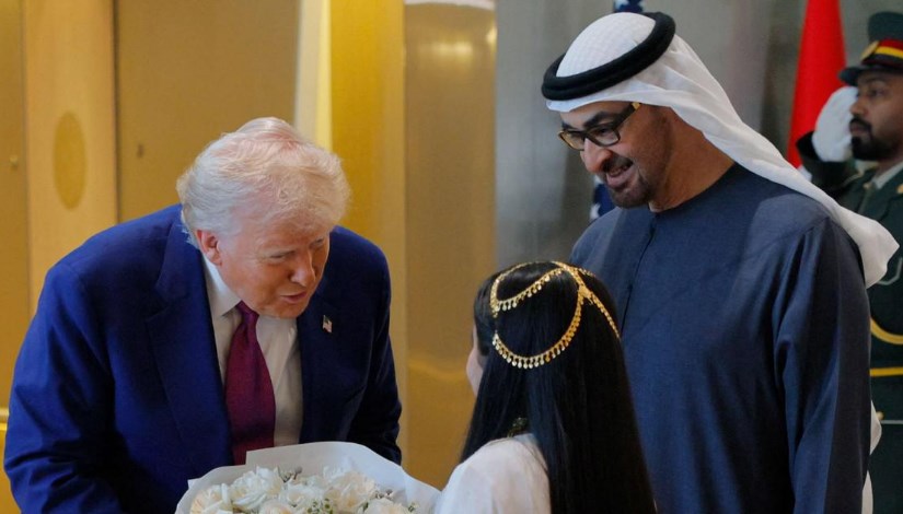 الرئيس الأمريكي مع الرئيس الإماراتي الرئيس الأمريكي مع الرئيس الإماراتي