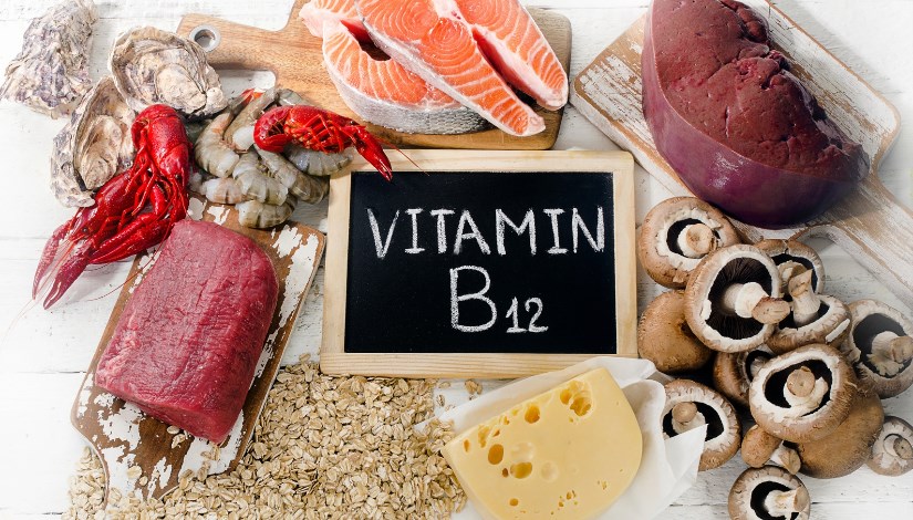 فيتامين B12 فيتامين B12