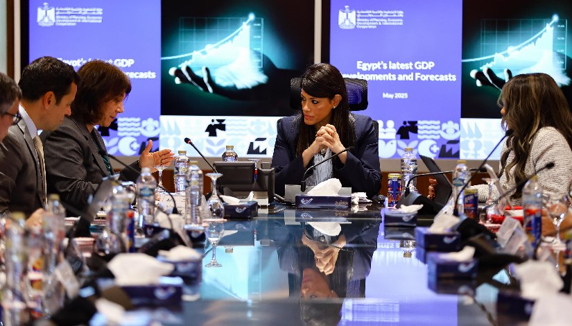 وزيرة التخطيط وبعثة صندوق النقد الدولي وزيرة التخطيط وبعثة صندوق النقد الدولي
