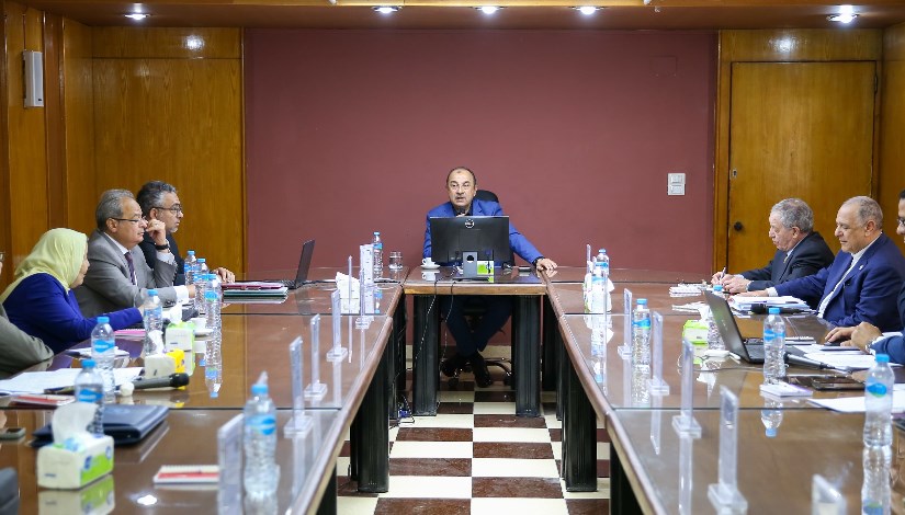 جانب من الاجتماع جانب من الاجتماع