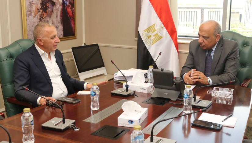 وزير الكهرباء مع وفد السويدي اليكتريك وزير الكهرباء مع وفد السويدي اليكتريك