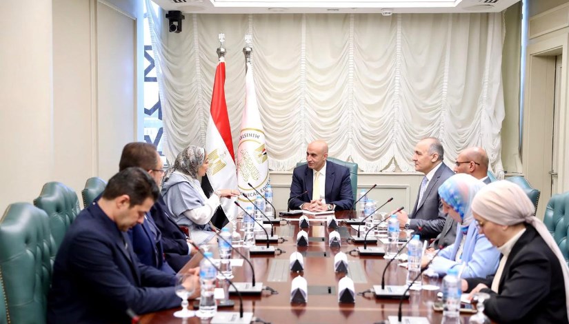 "وزير التربية والتعليم"يشهد توقيع بروتوكول تعاون بين الوزارة ومؤسسة "التعليم أولًا" "وزير التربية والتعليم"يشهد توقيع بروتوكول تعاون بين الوزارة ومؤسسة "التعليم أولًا"