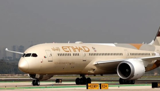 الاتحاد للطيران الإماراتية