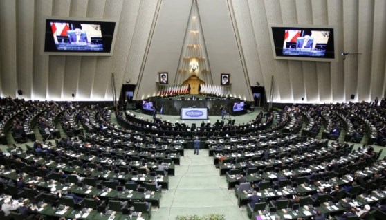 البرلمان الإيراني أرشيفية