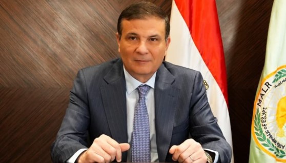 وزير الزراعة علاء فارق