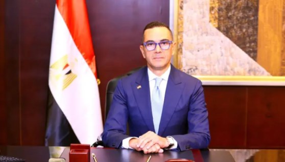 حسن الخطيب وزير الاستثمار والتجارة الخارجية