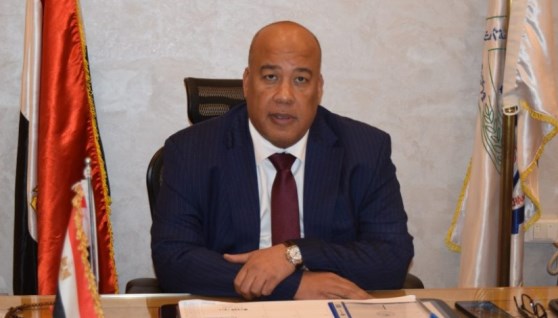 أيمن العشري