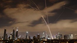 إيران تدعو الإسرائيليين إلى مغادرة البلاد